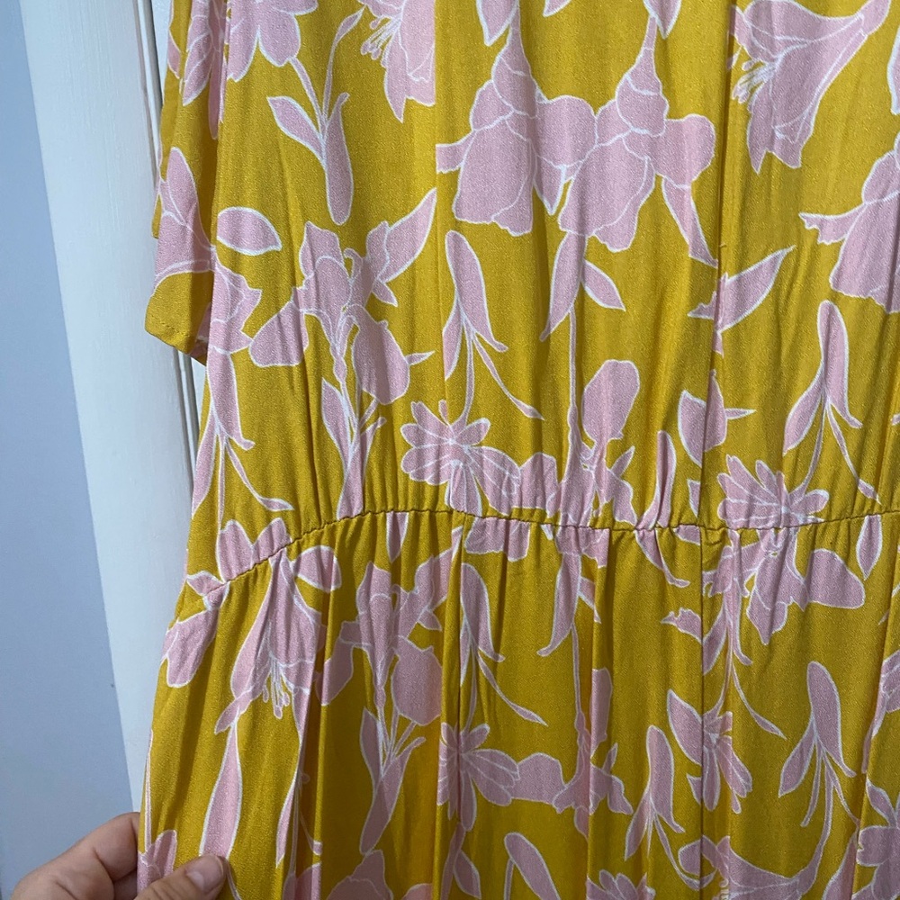 Eloquii Elements Flutter Sleeve Yellow Floral Midi Dress - Picture 4 of 6